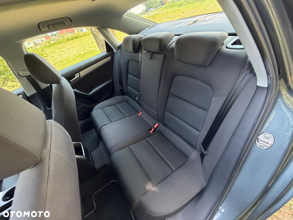 Audi A4 Limousine 2.0 TDI DPF multitronic Ambition - 21