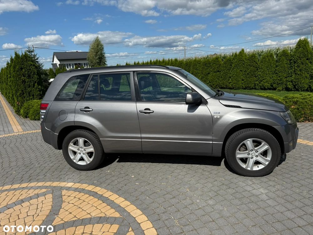 Suzuki Grand Vitara - 1