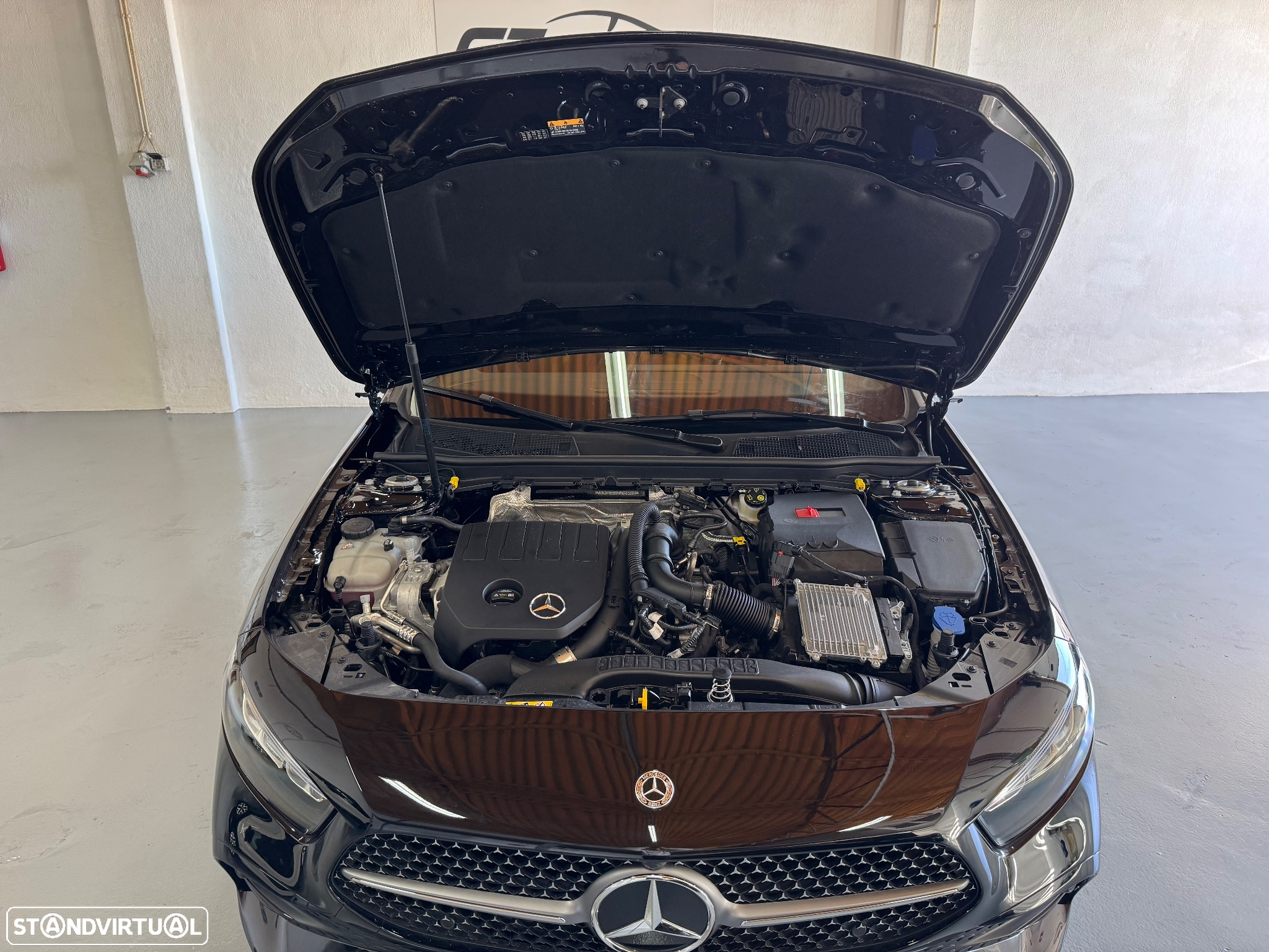 Mercedes-Benz A 180 7G-DCT AMG Line - 14