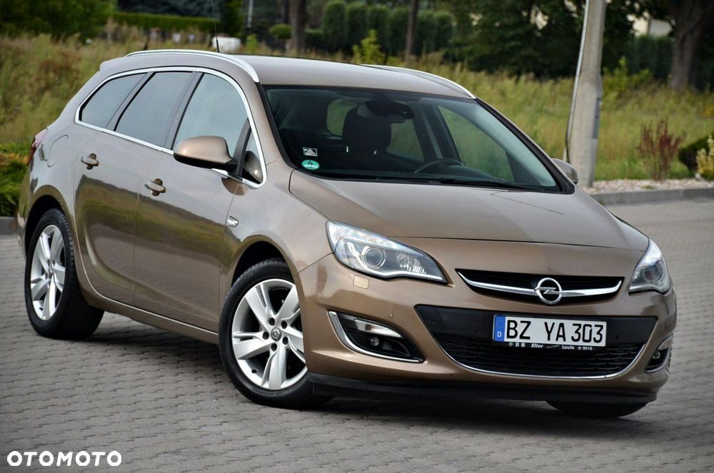Opel Astra - 2