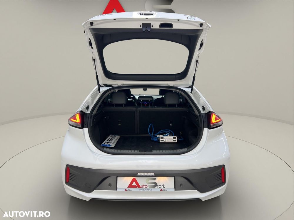Hyundai IONIQ 1.6 141CP Exclusive - 41