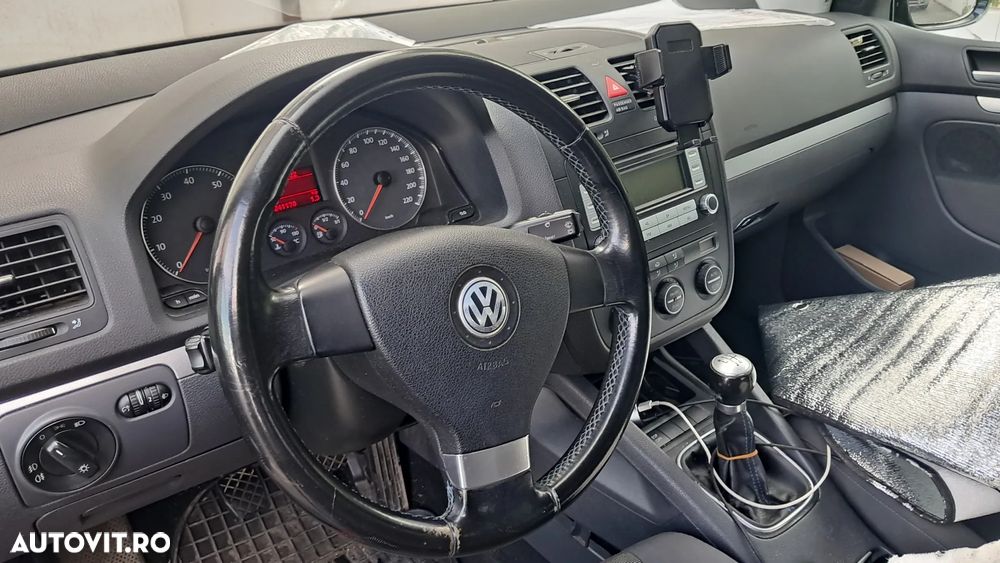 Volkswagen Golf 2006 photo 5