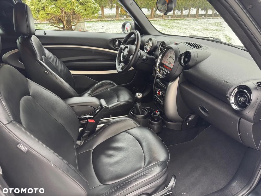 MINI Paceman Cooper D - 17