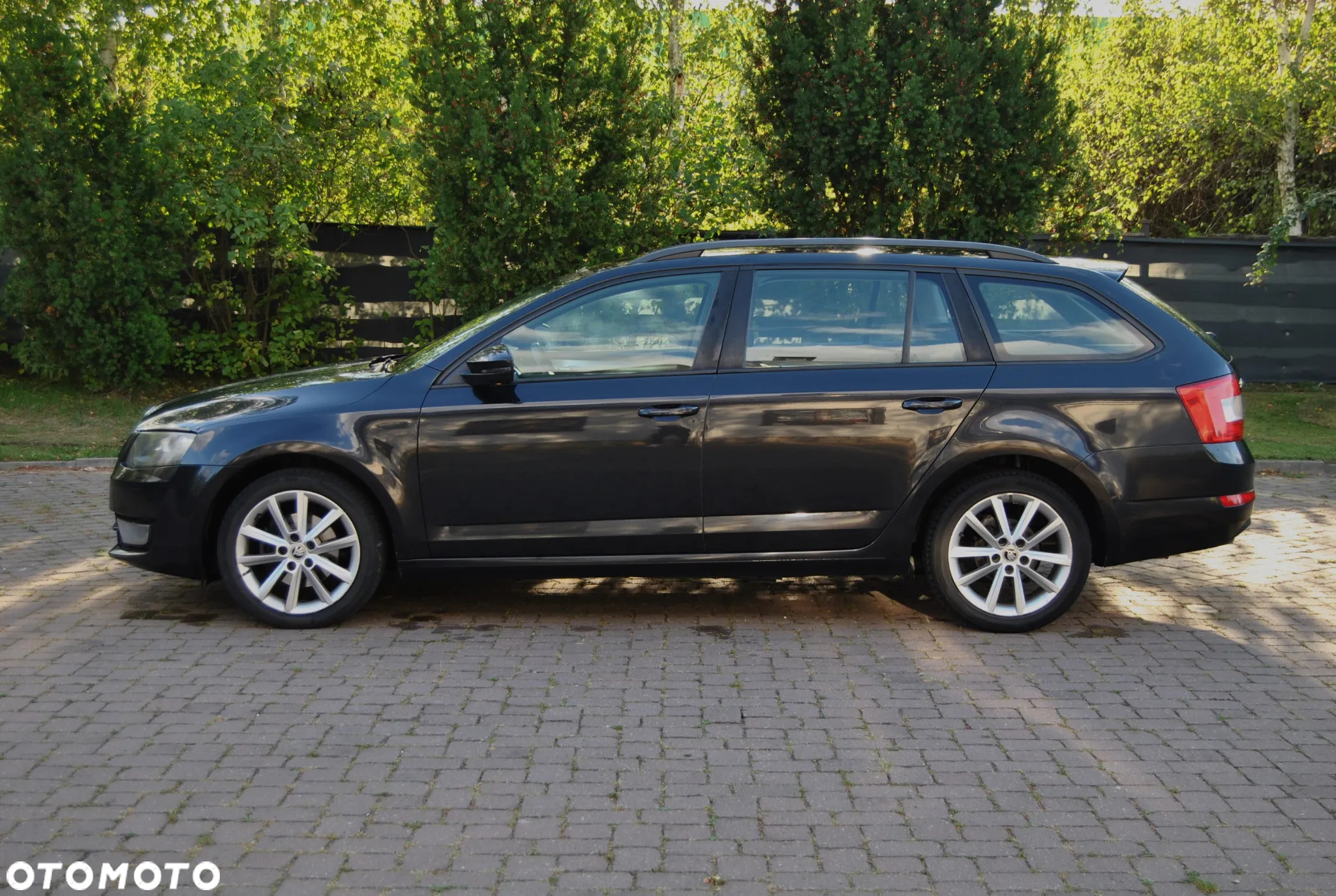 Skoda Octavia 2.0 TDI Elegance DSG - 17
