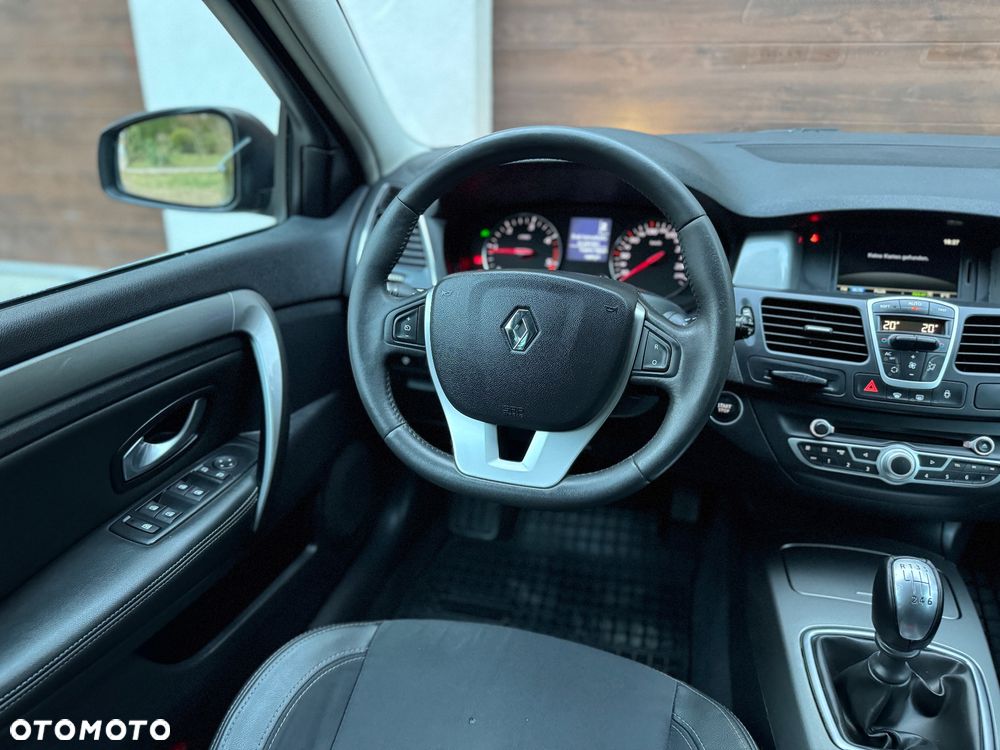 Renault Laguna dCi 150 FAP Dynamique - 20