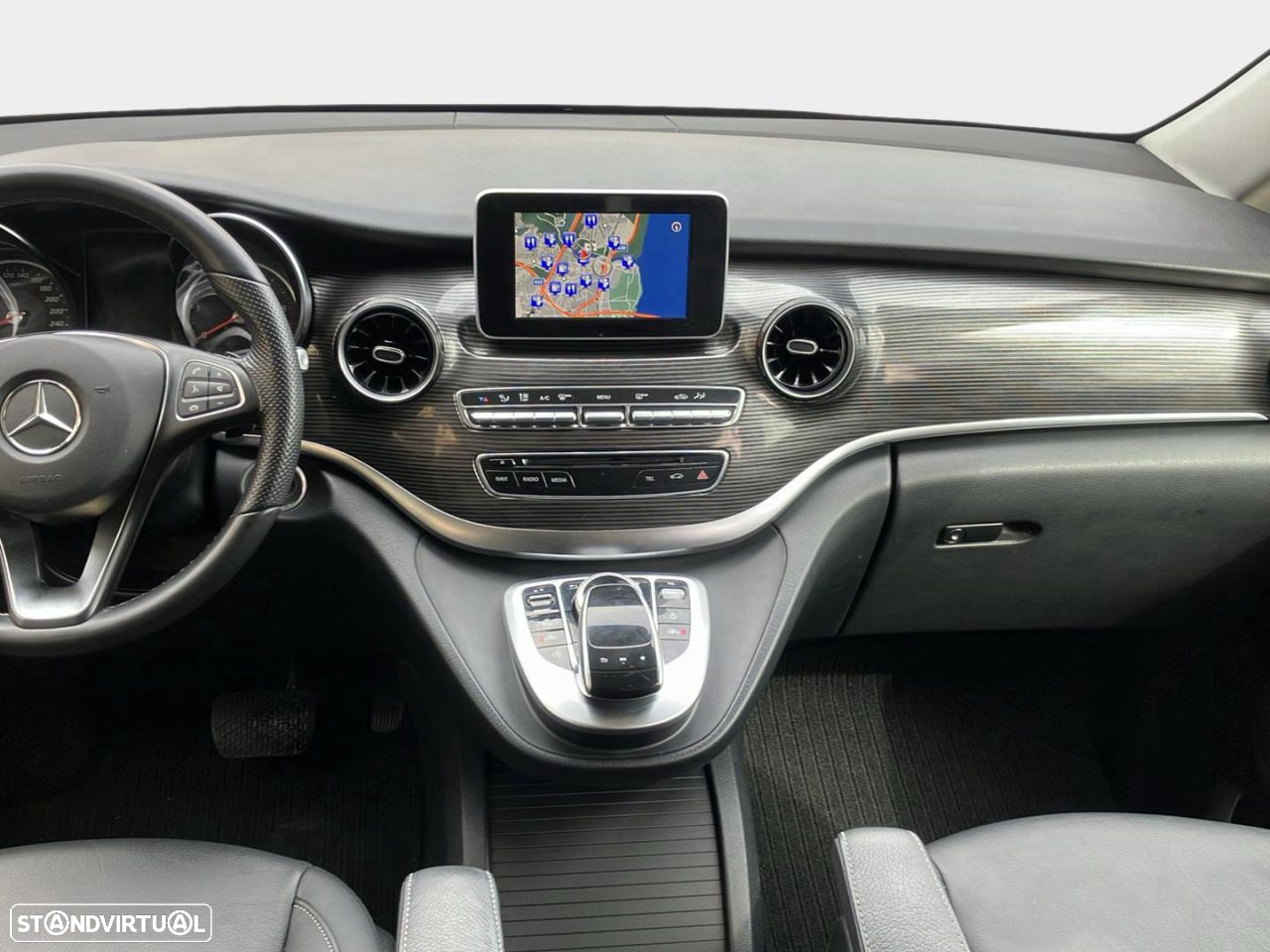 Mercedes-Benz V 300 d Avantgarde - 10