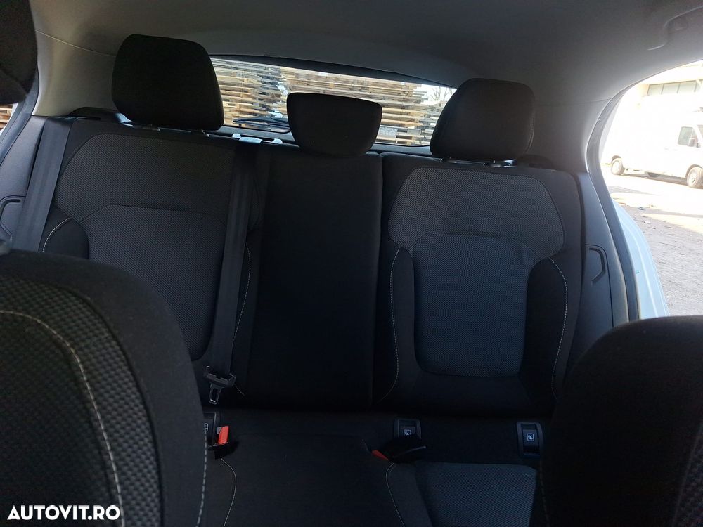 Renault Megane 1.5 dCI Life - 12