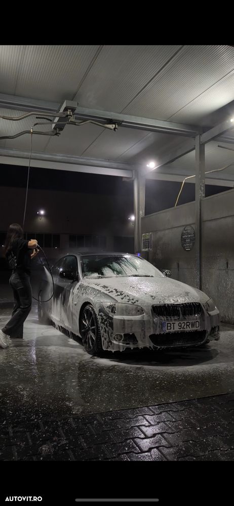 BMW Seria 3 320d Coupe - 7