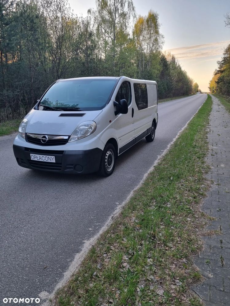 Opel Vivaro - 9