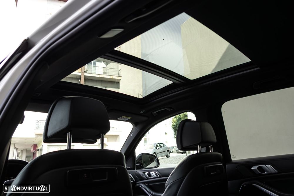 BMW X5 30 d xDrive Pack M - 37