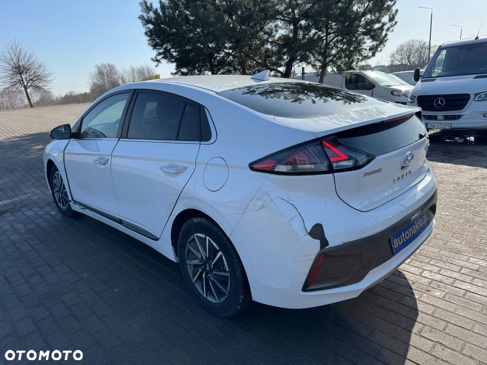 Hyundai IONIQ Premium - 4