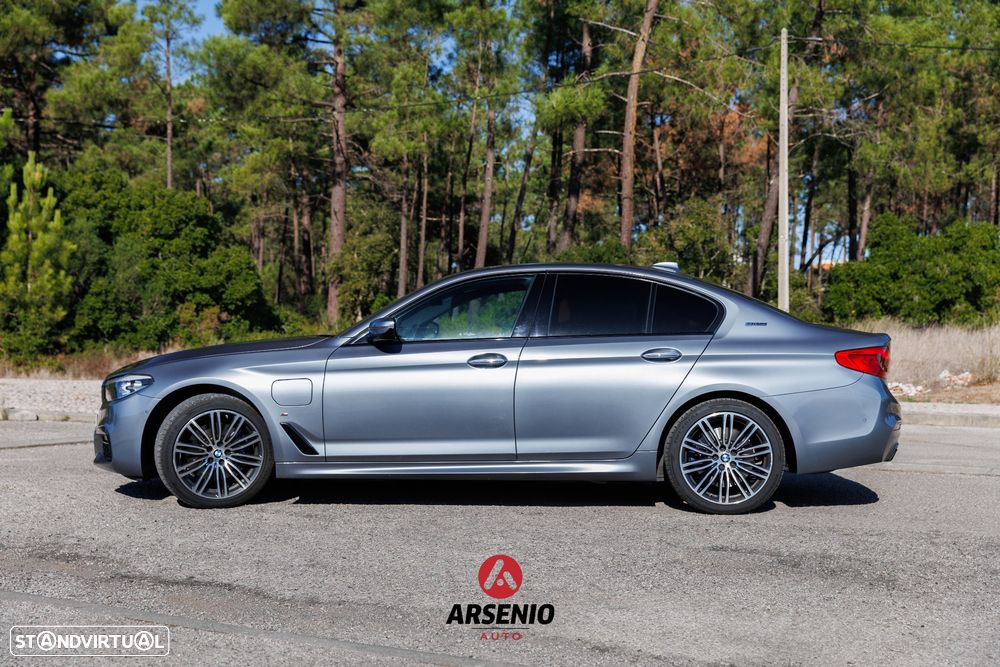 BMW 530 e iPerformance Pack M - 14