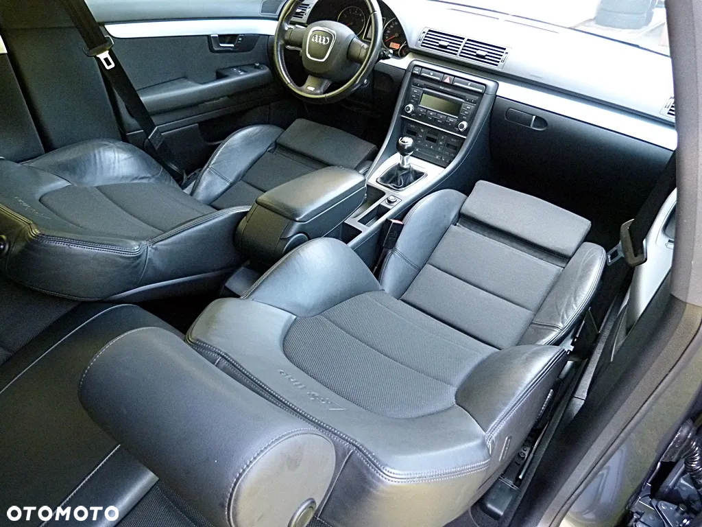 Audi A4 Avant 1.8 T - 14