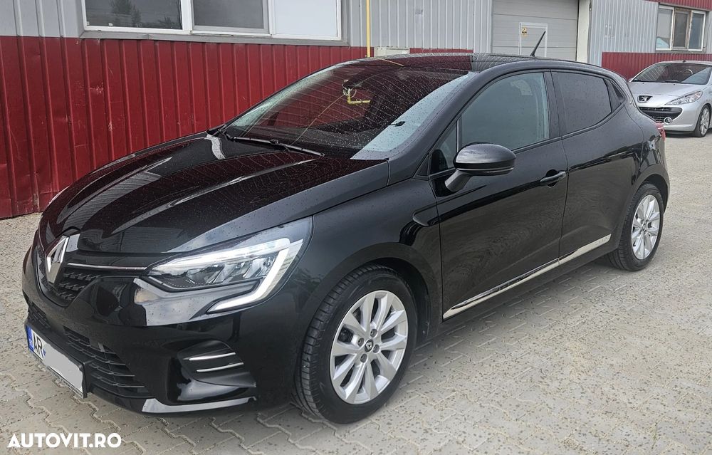 Renault Clio - 1