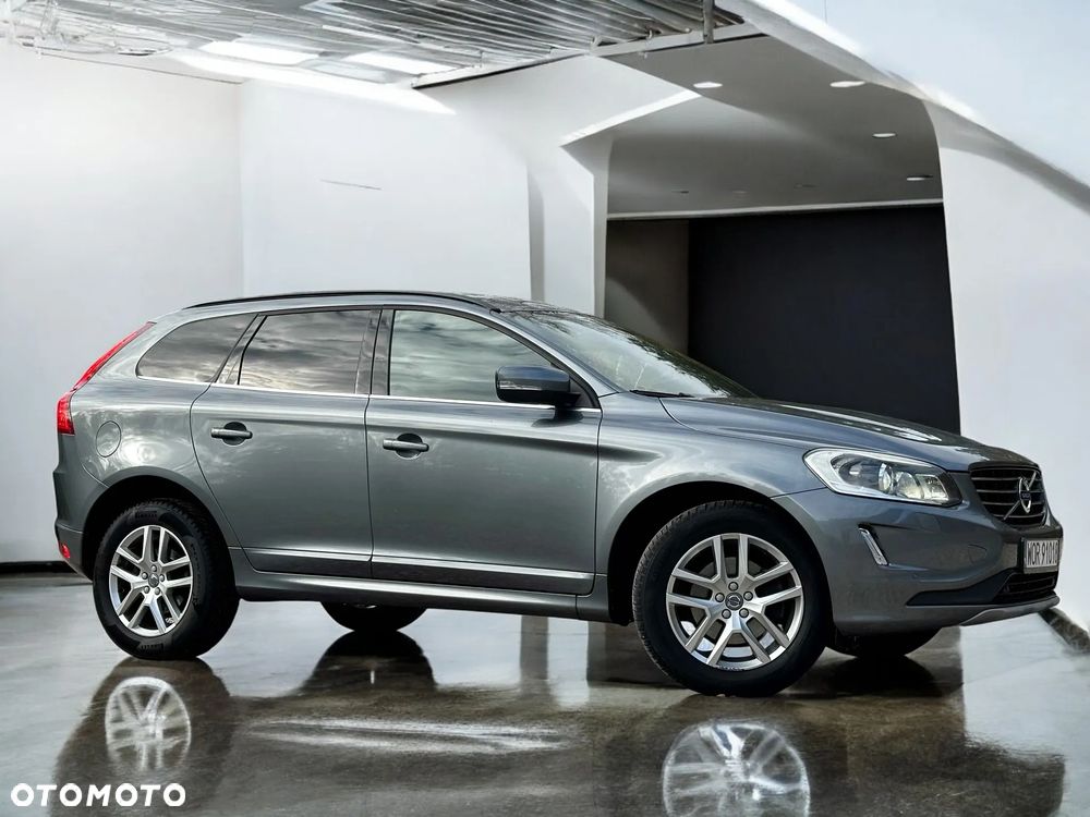 Volvo XC 60 D4 Momentum - 3