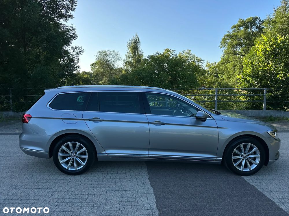 Volkswagen Passat - 5