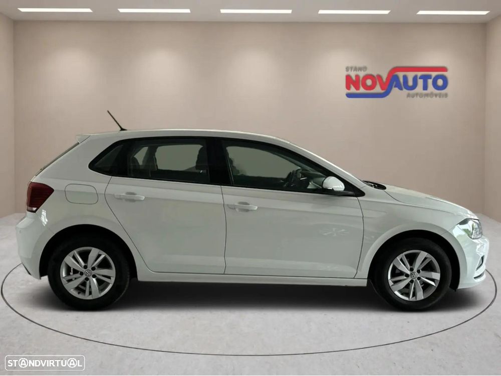 VW Polo - 2
