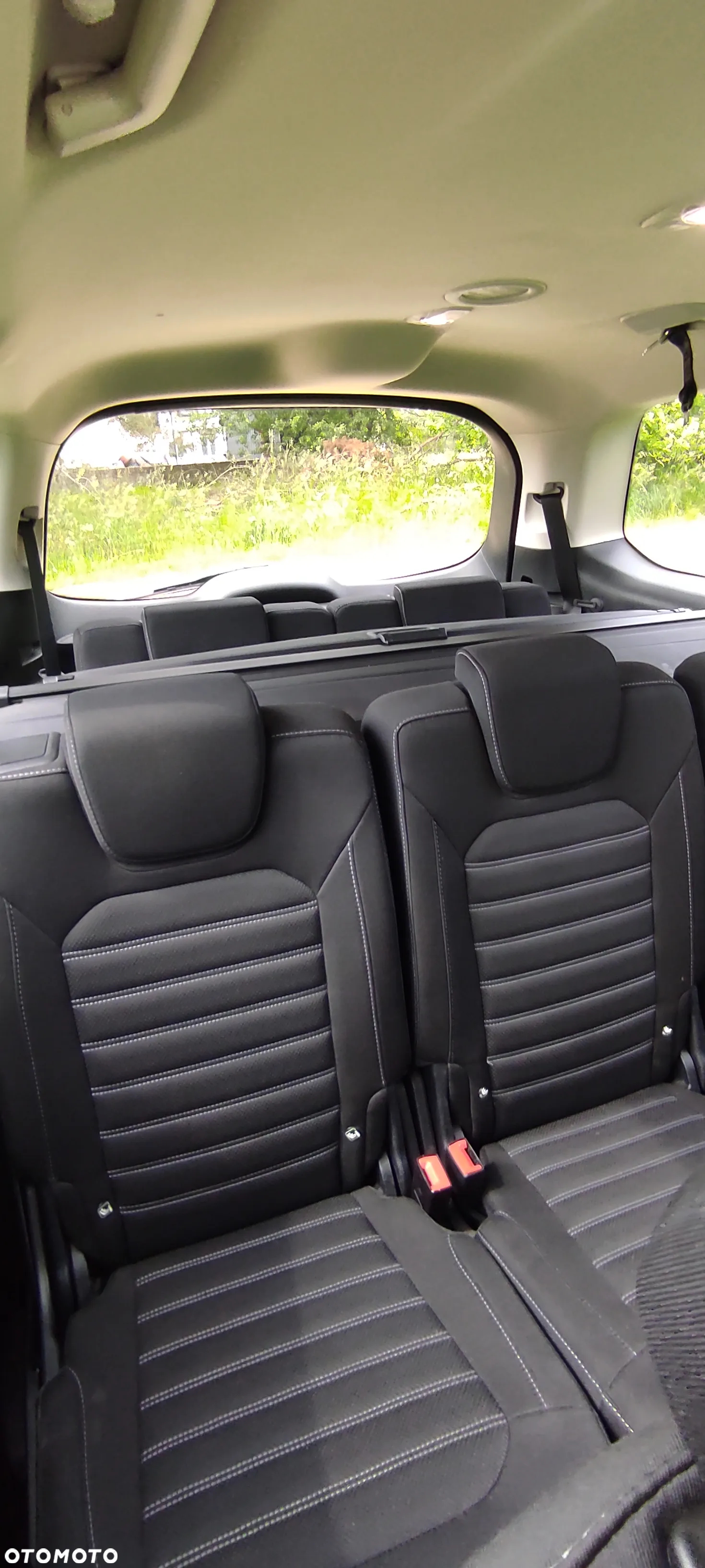 Ford Galaxy - 18