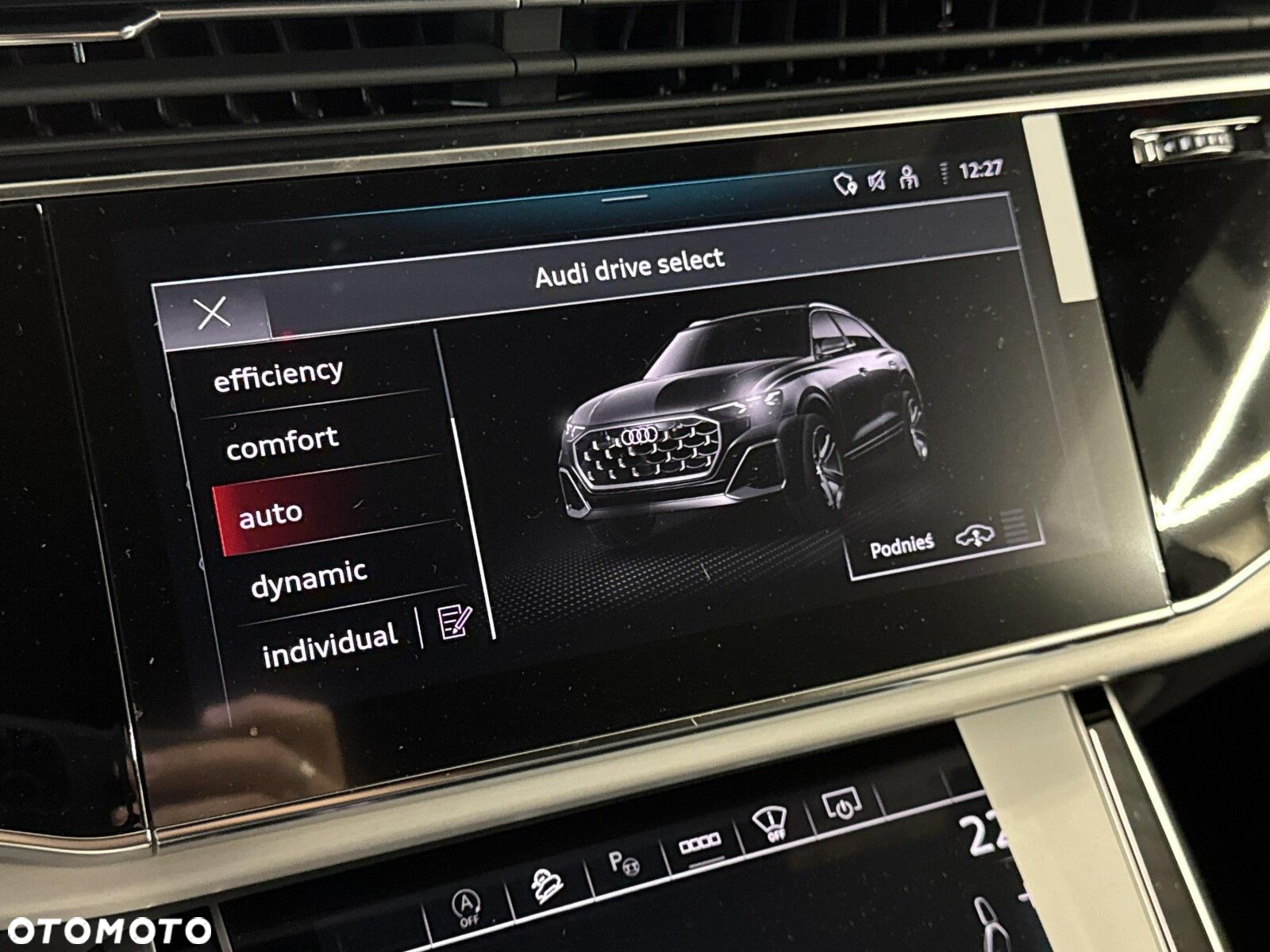 Audi Q8 - 23