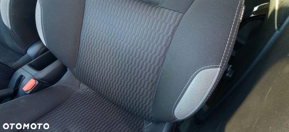Peugeot 208 1.6 BlueHDi Active - 18