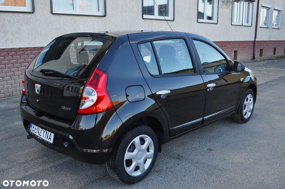 Dacia Sandero 1.2 16V - 7