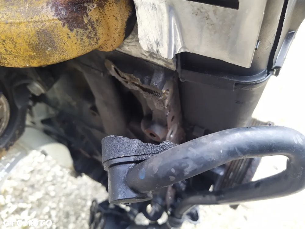 Silnik  VW skoda 1.6 tdi DDY 90 tyś km - 3