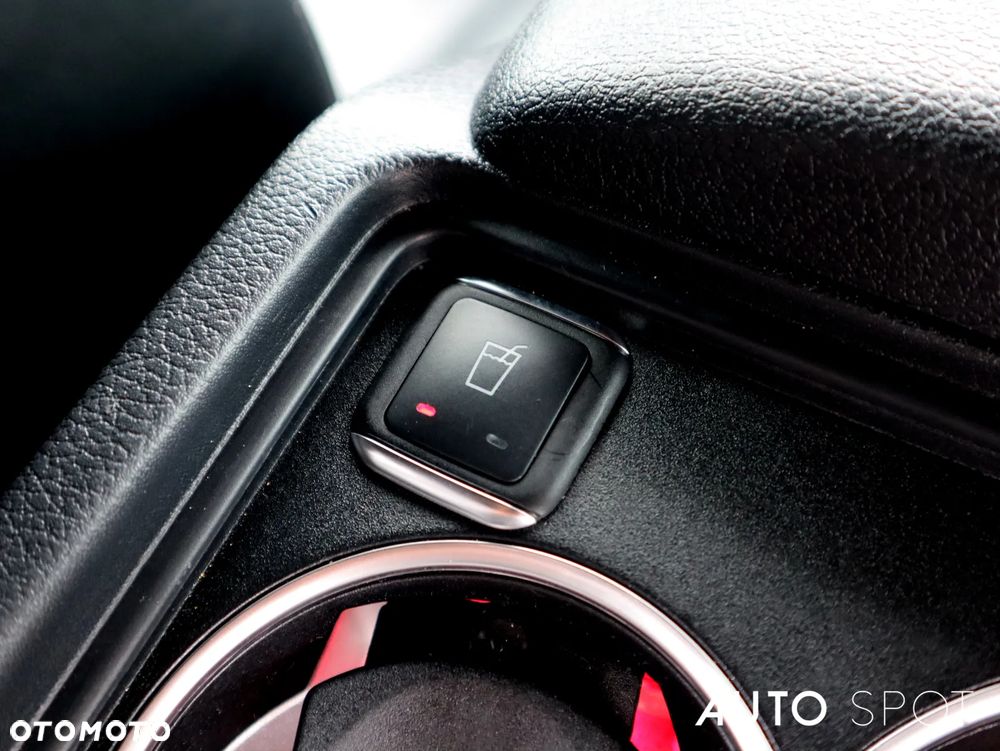 Mercedes-Benz Klasa V 250 d 4-Matic Avantgarde 7G-Tronic (ekstra d³) - 36