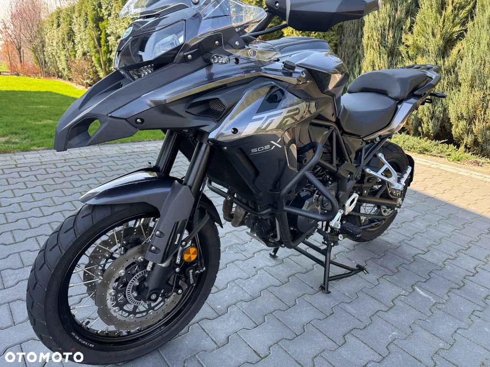 Benelli TRK 502X - 8