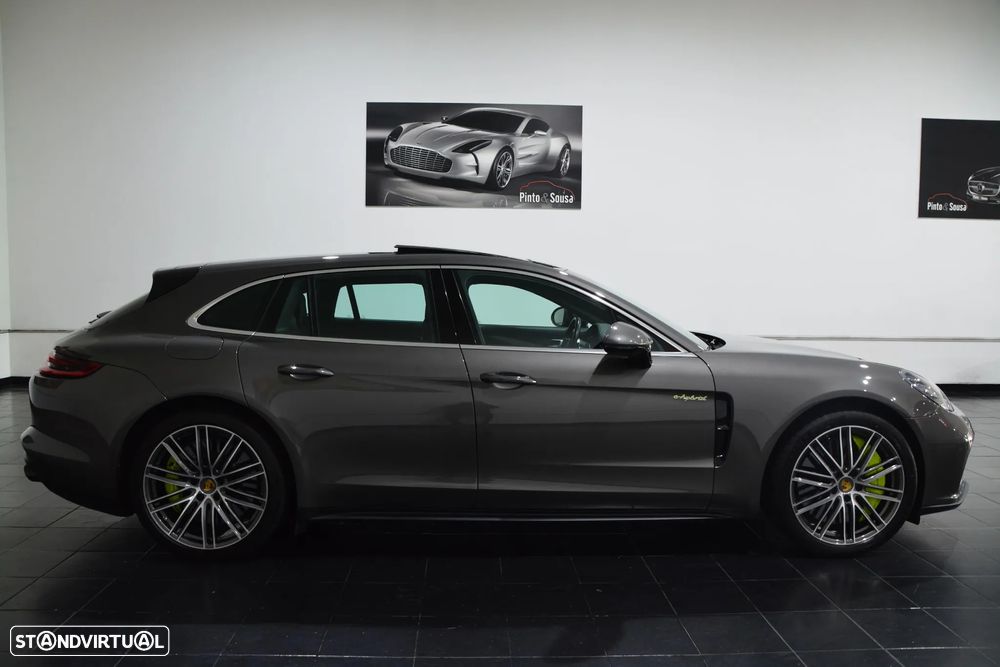 Porsche Panamera Sport Turismo Turbo S E-Hybrid - 15