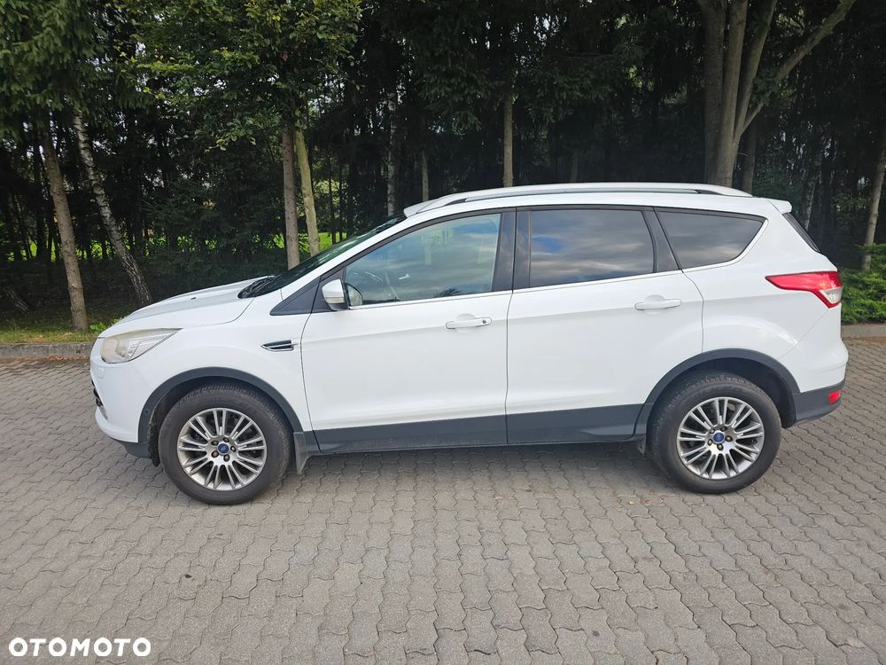 Ford Kuga - 14