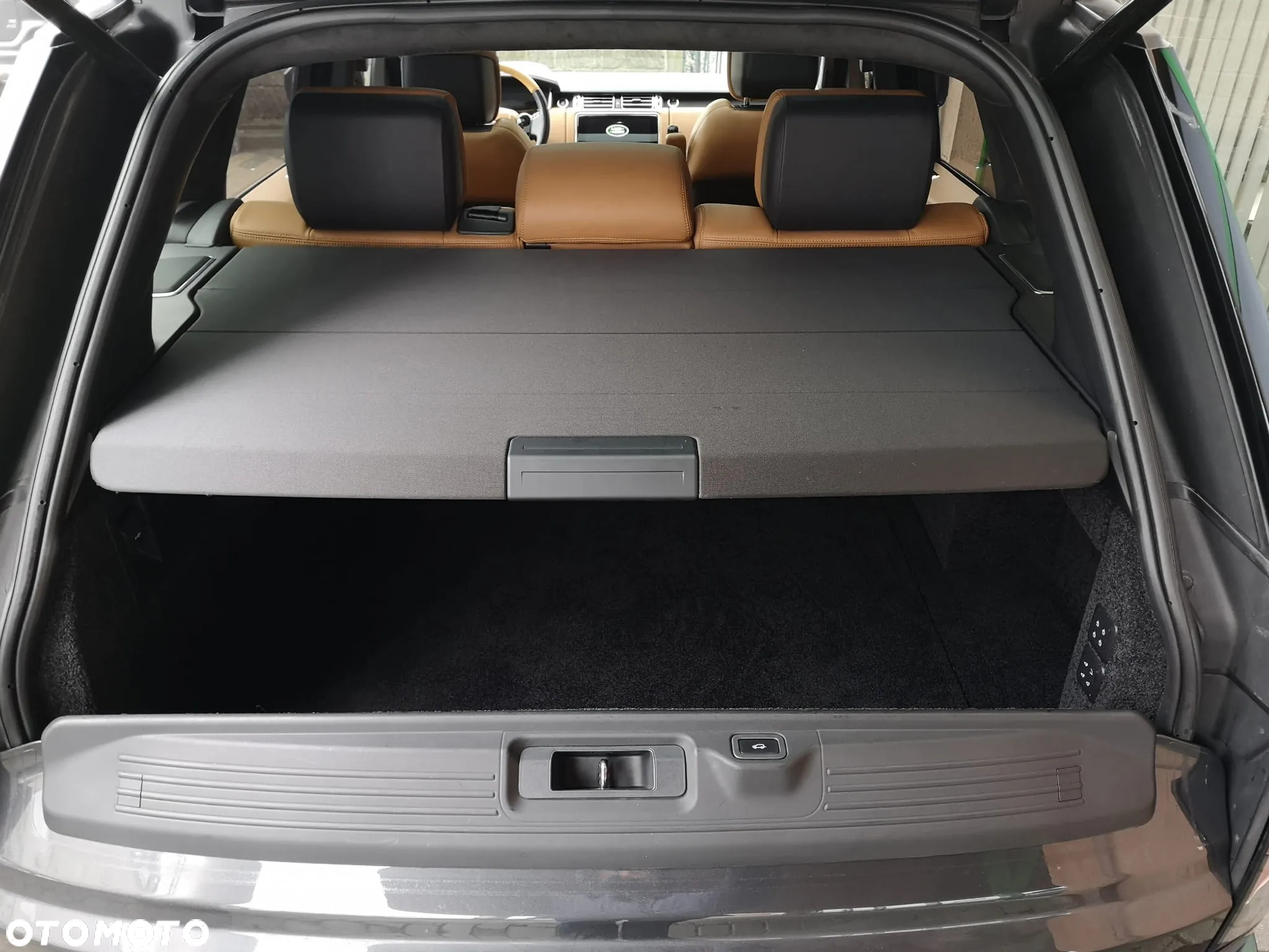 Land Rover Range Rover - 22