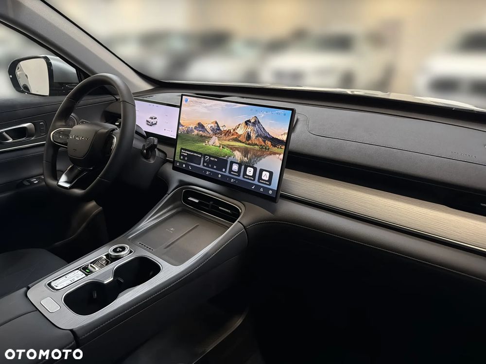 Chery Tiggo 8 1.5 T-GDI Super Hybrid Prestige DCT - 34