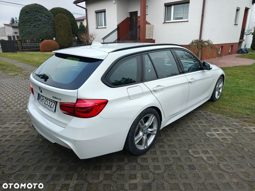 BMW Seria 3 320i GPF M Sport - 8