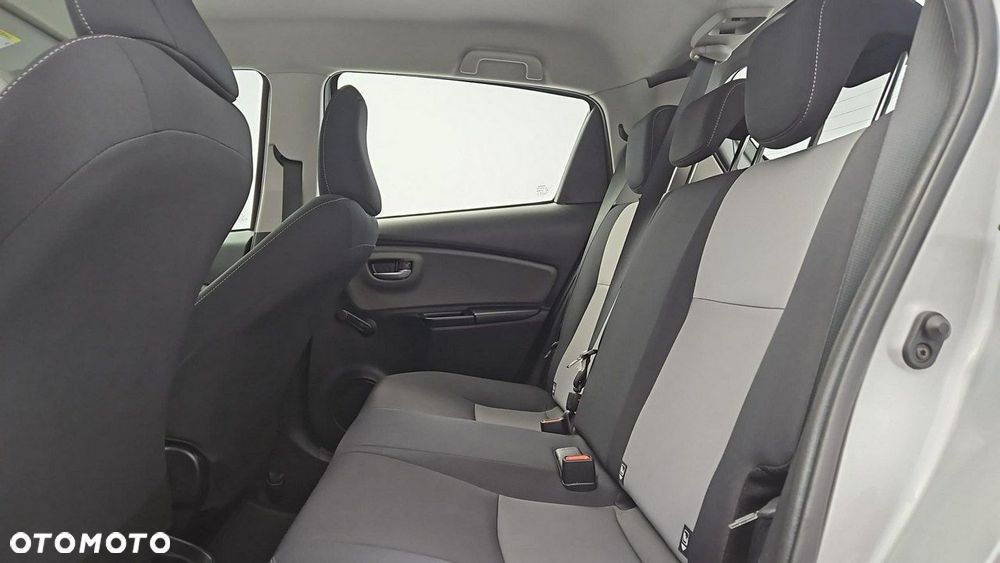 Toyota Yaris - 22