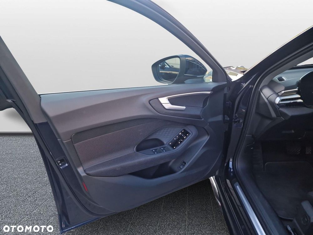 Audi A5 Avant - 11