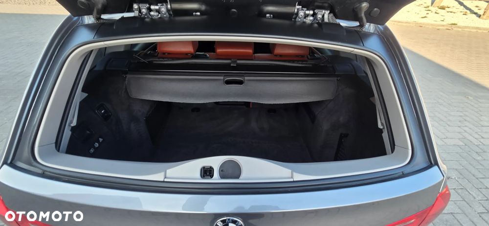 BMW Seria 3 - 32