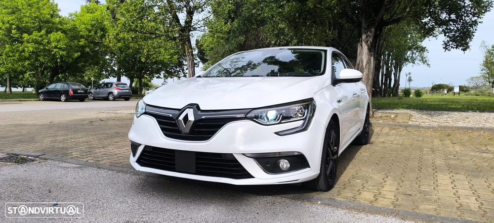 Renault Mégane ENERGY dCi 110 INTENS - 1