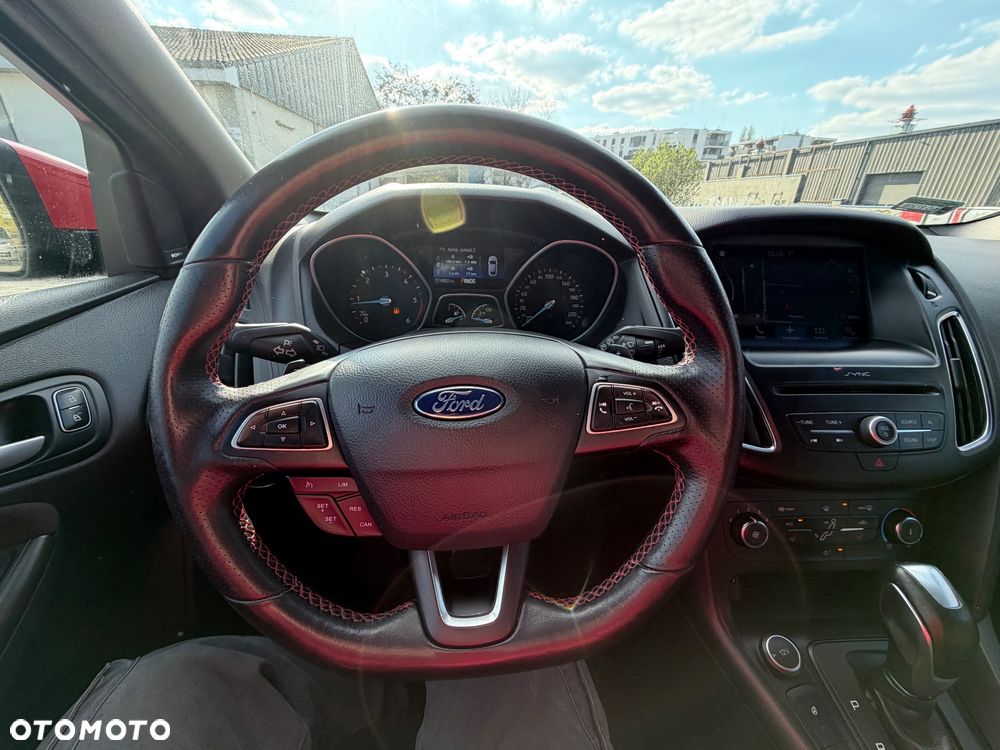 Ford Focus 2.0 TDCi ST-Line Black ASS PowerShift - 16