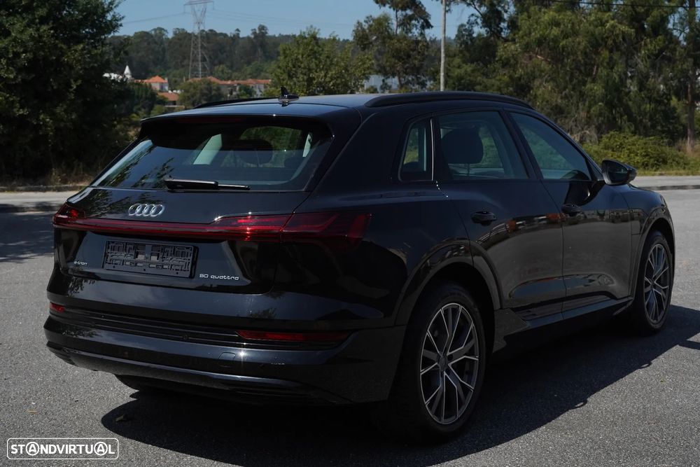 Audi e-tron - 4