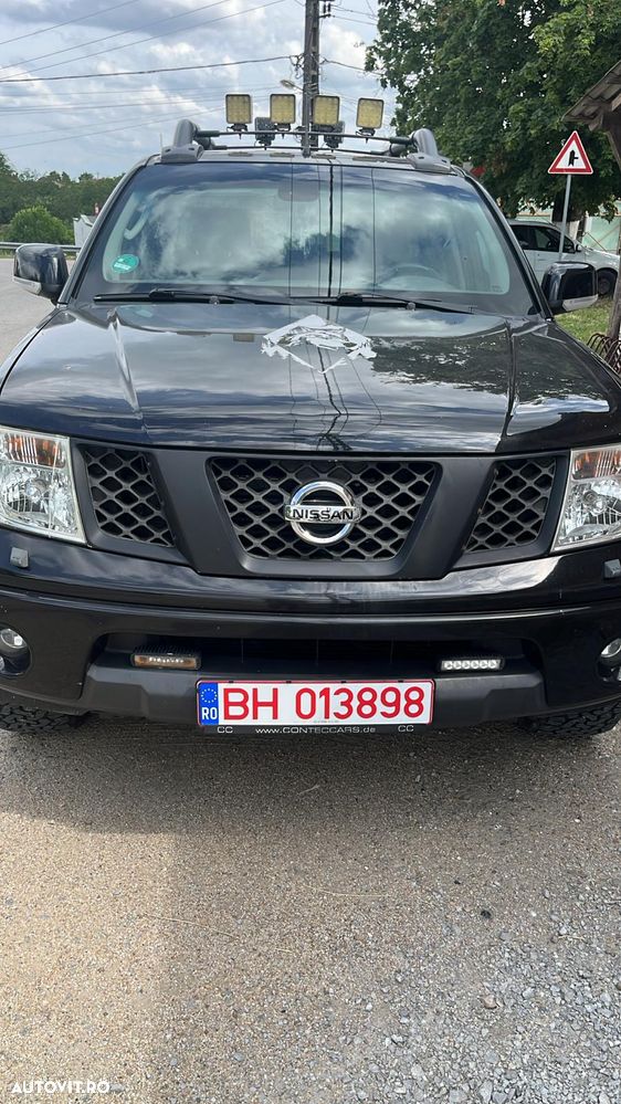 Nissan Navara 2.5 dCi Double Cab Platinum Aut. - 3