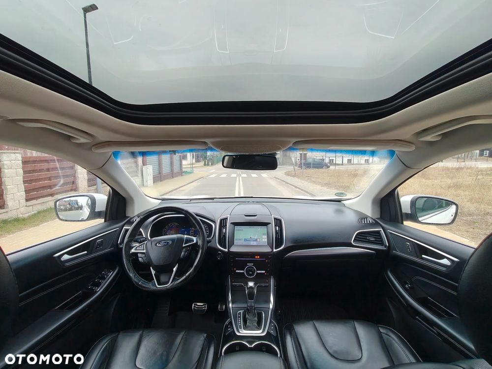 Ford Edge 2.0 TDCi Twin-Turbo 4WD Titanium - 30