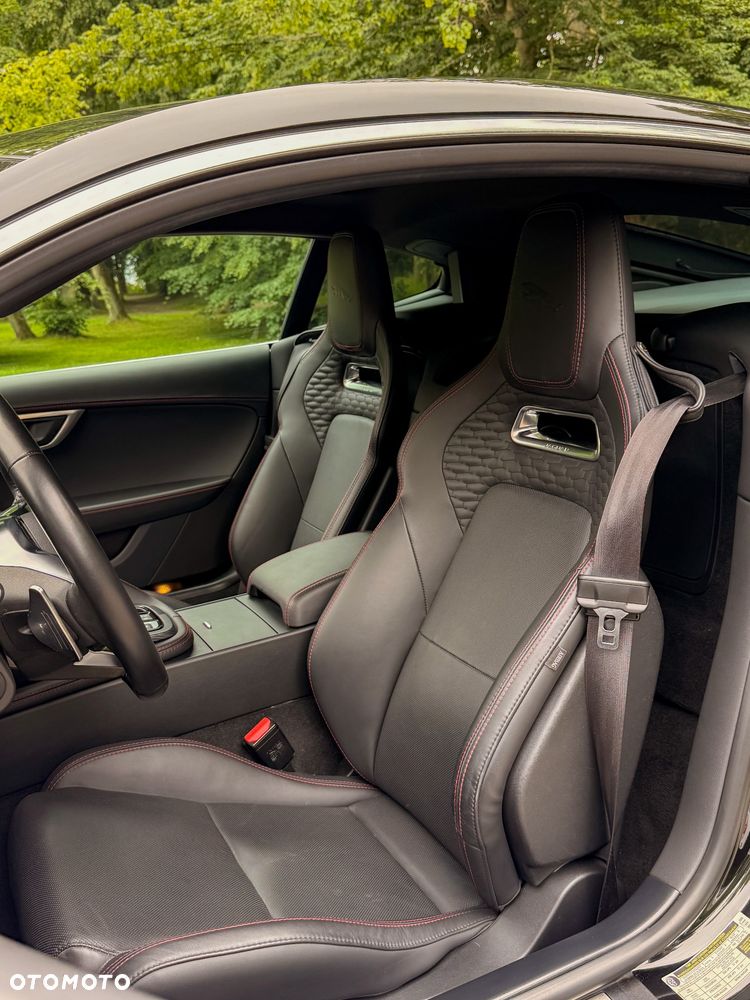 Jaguar F-Type AWD R-Dynamic - 28