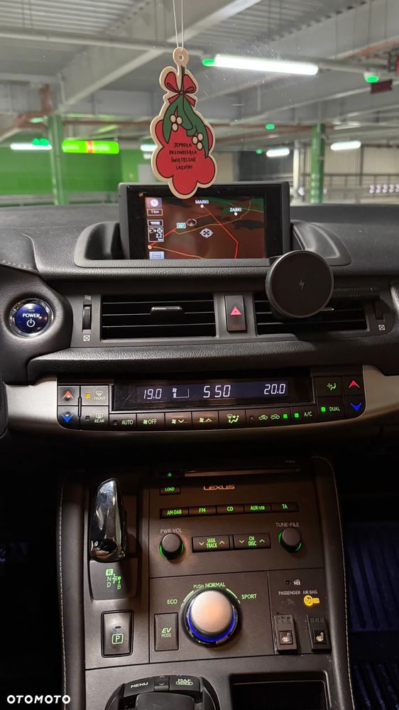 Lexus CT 200h Comfort - 12