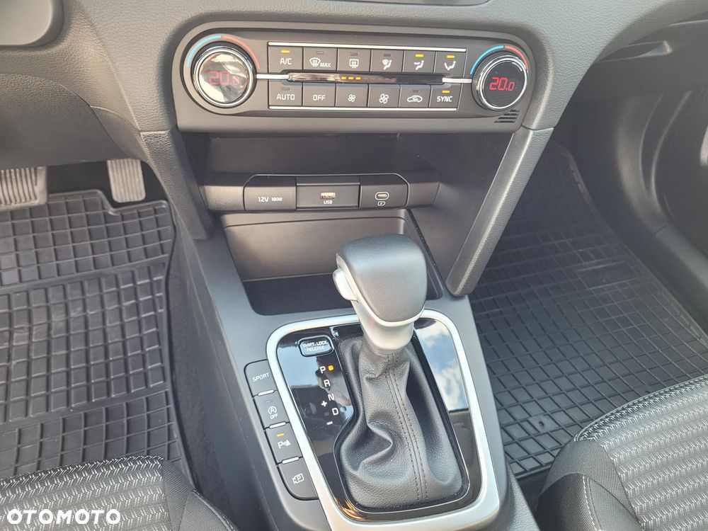 Kia Ceed - 19