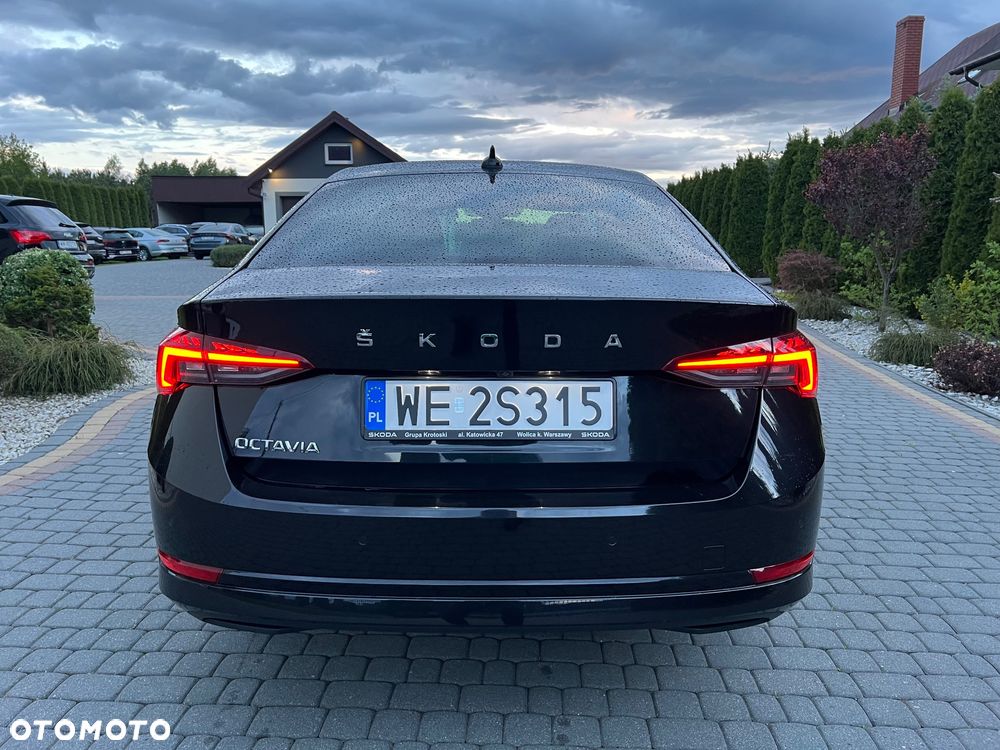 Skoda Octavia 2.0 TDI Style DSG - 9
