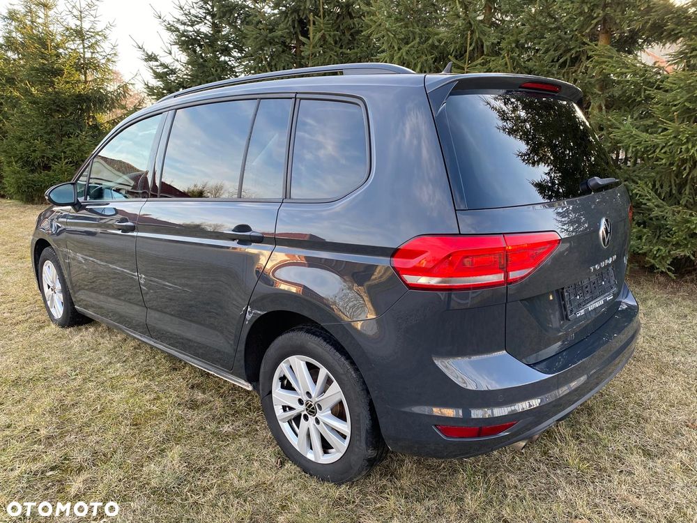 Volkswagen Touran 2.0 TDI SCR DSG Move - 4