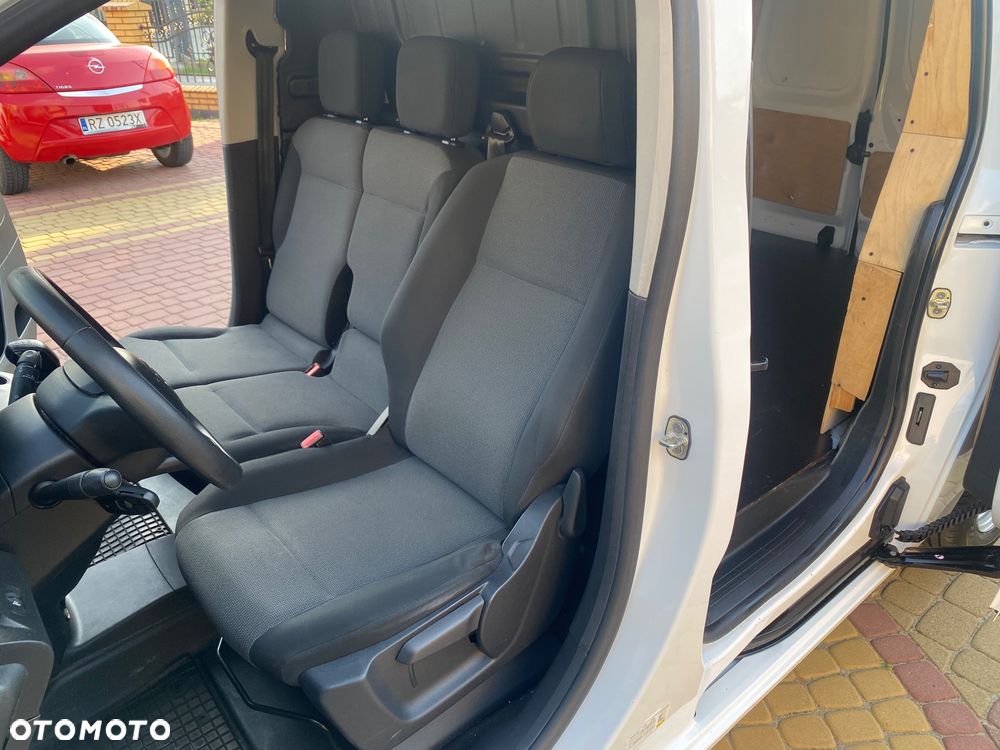 Citroën BERLINGO 1.6 HDI, MAX długi, 3-osobowy, klimatyzacja, zakupiony w salonie w Rzeszowie, bezwypadkowy - 22