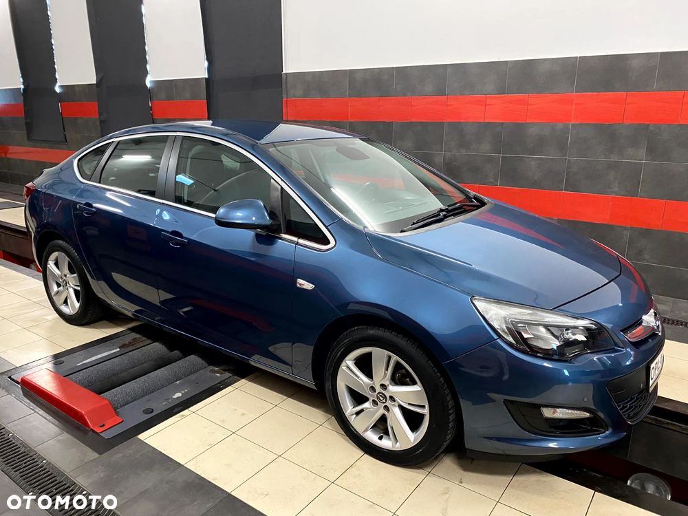 Opel Astra 1.4 Turbo ecoFLEX Start/Stop Exklusiv - 5