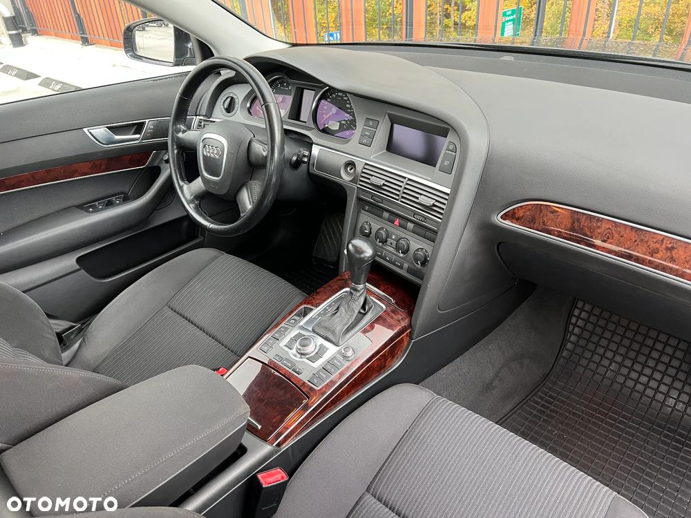 Audi A6 Limousine 2.4 Multitronic - 10