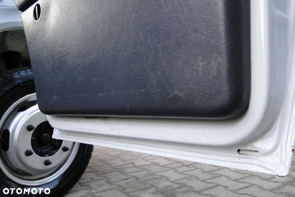 Mercedes-Benz Sprinter 411 - 10